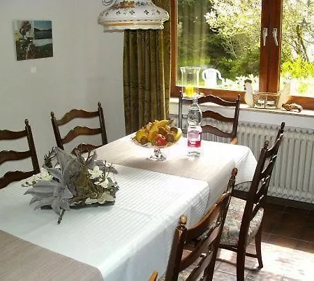 Gemuetliche Ferienwohung Mit Grossem Garten Apartment *